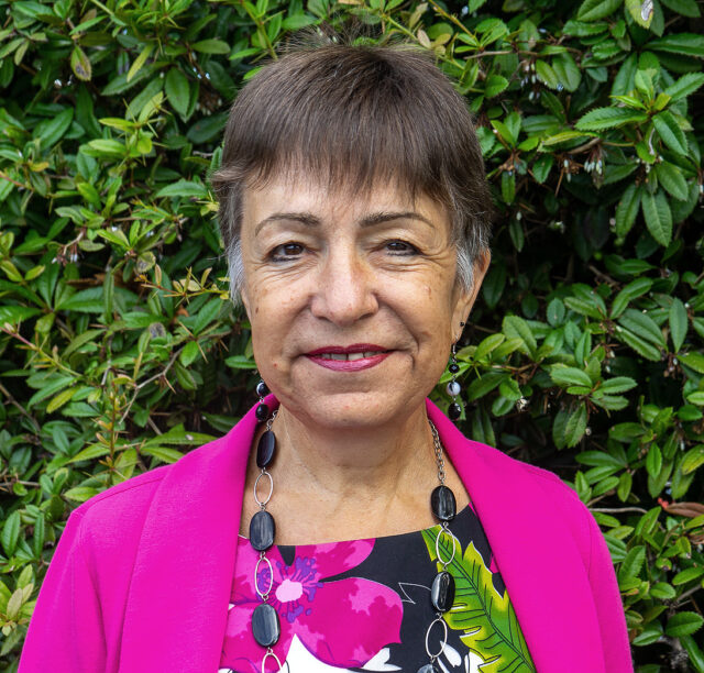 Sharon Mkisi Web