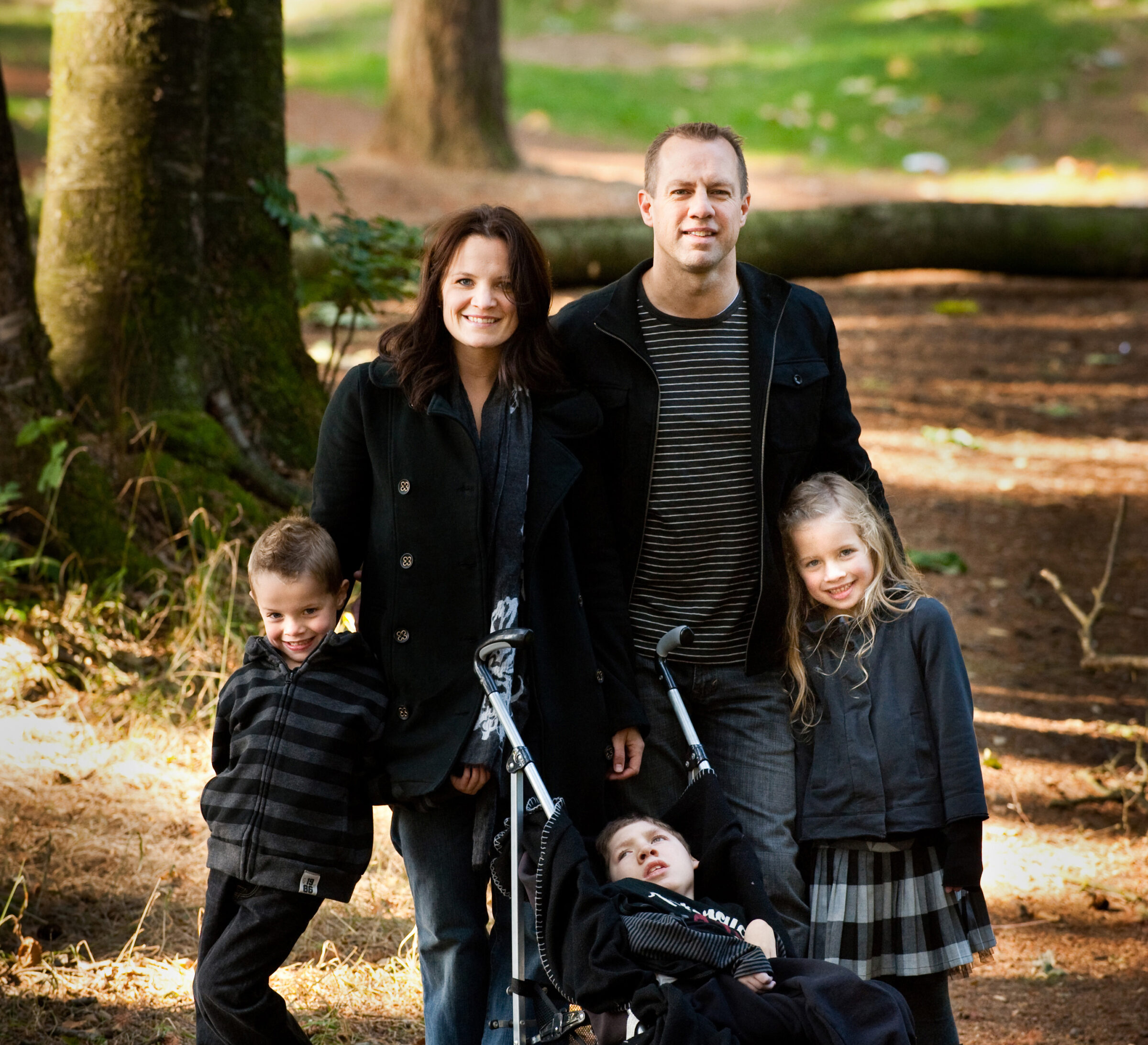 Andrea Froese Family Session At Mill Lake Park