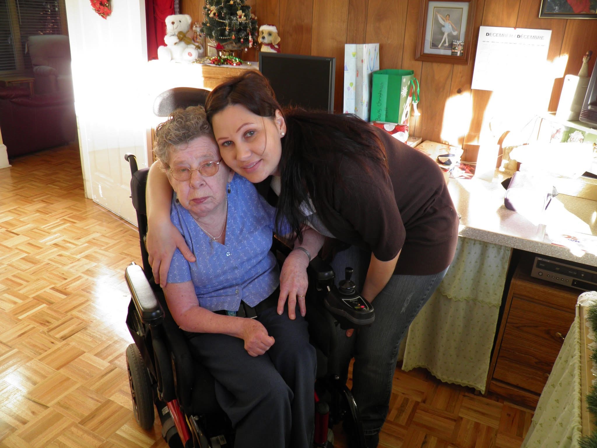 Svitlana And Beverly Sharp